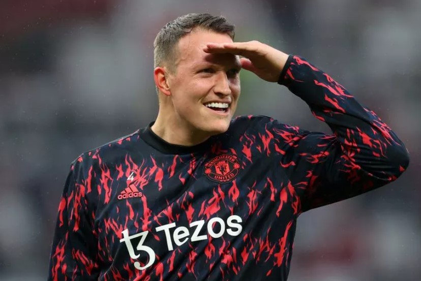 Phil-Jones.jpg